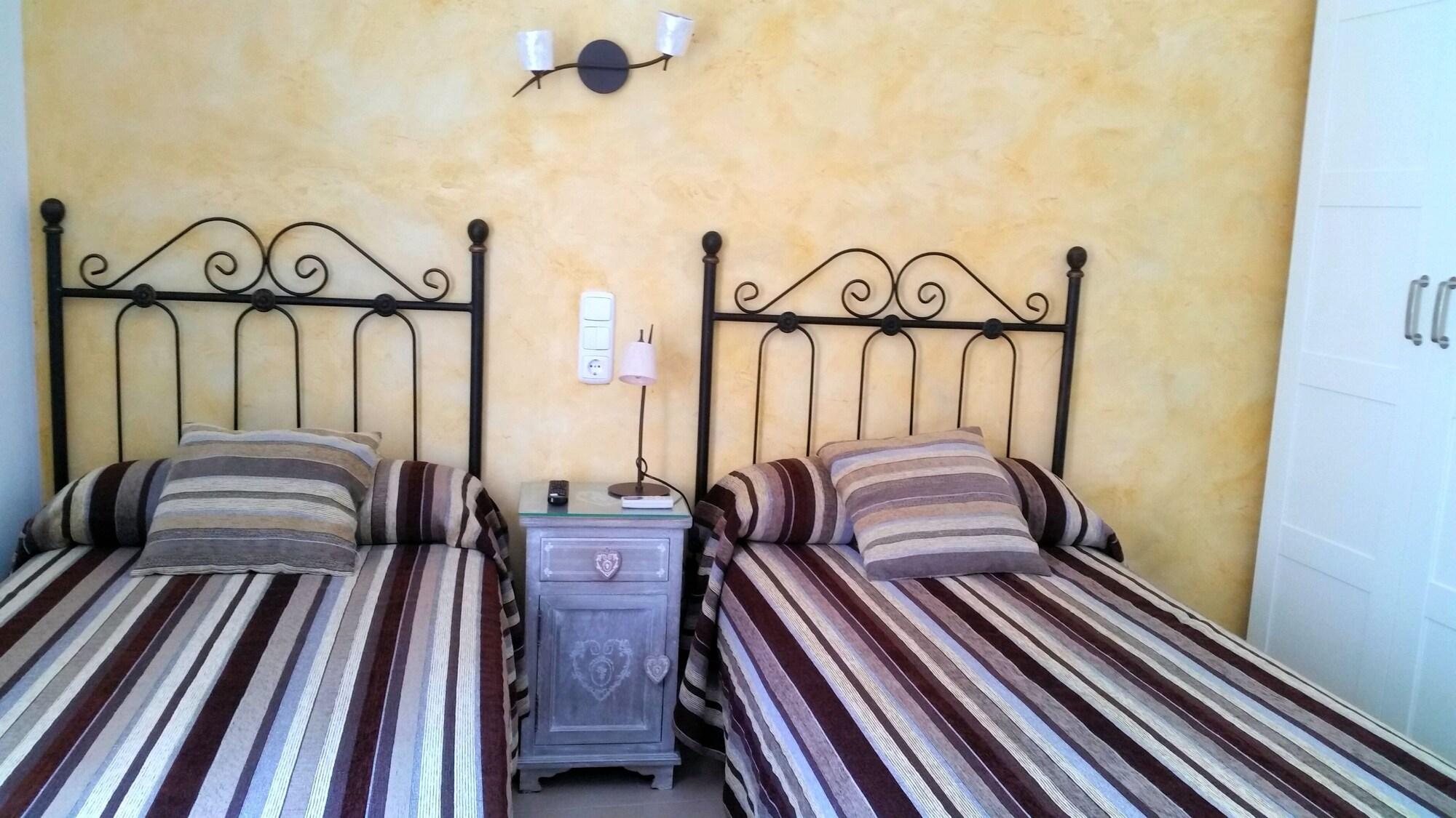 Hotel San Sebastian Almuñécar エクステリア 写真