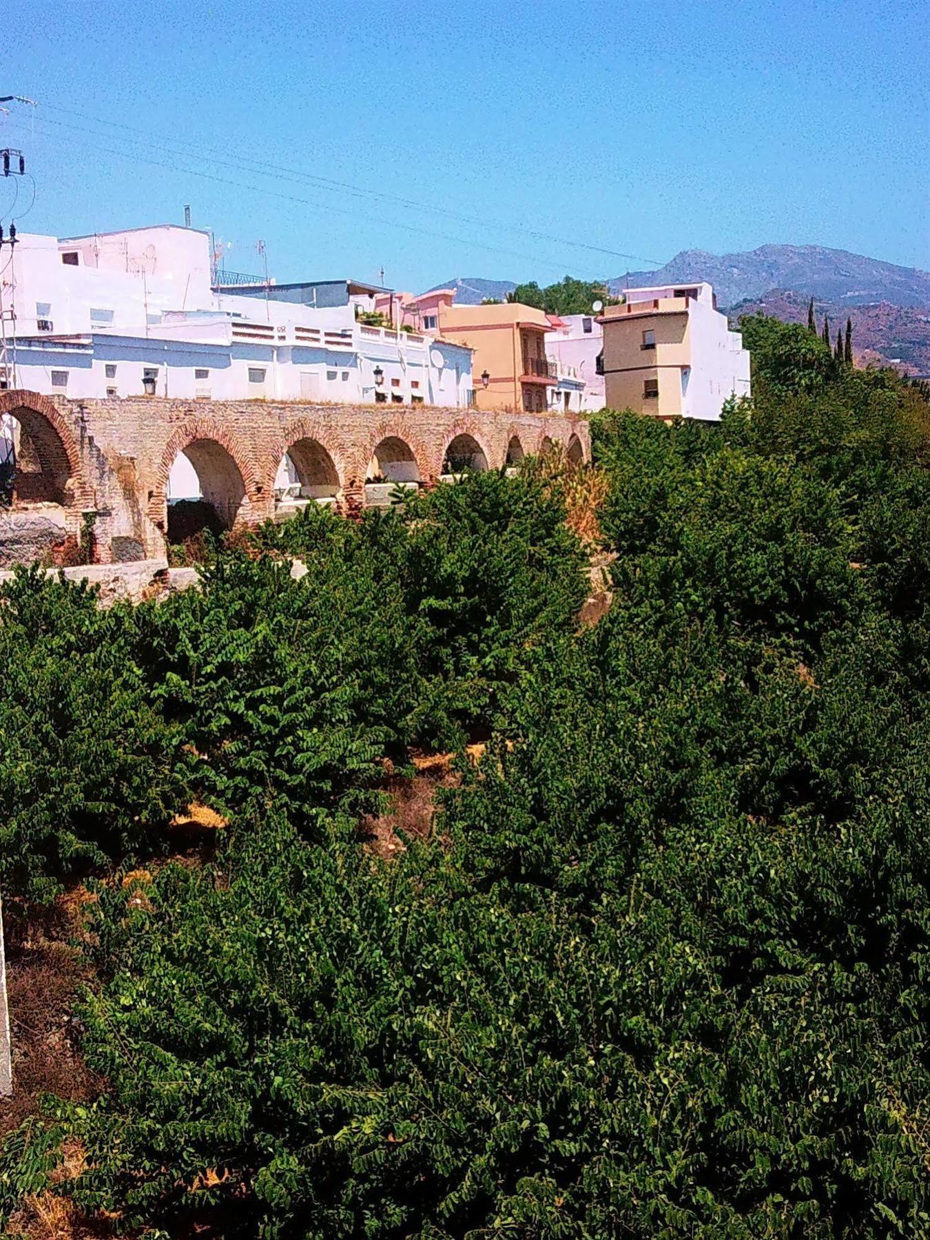 Hotel San Sebastian Almuñécar エクステリア 写真