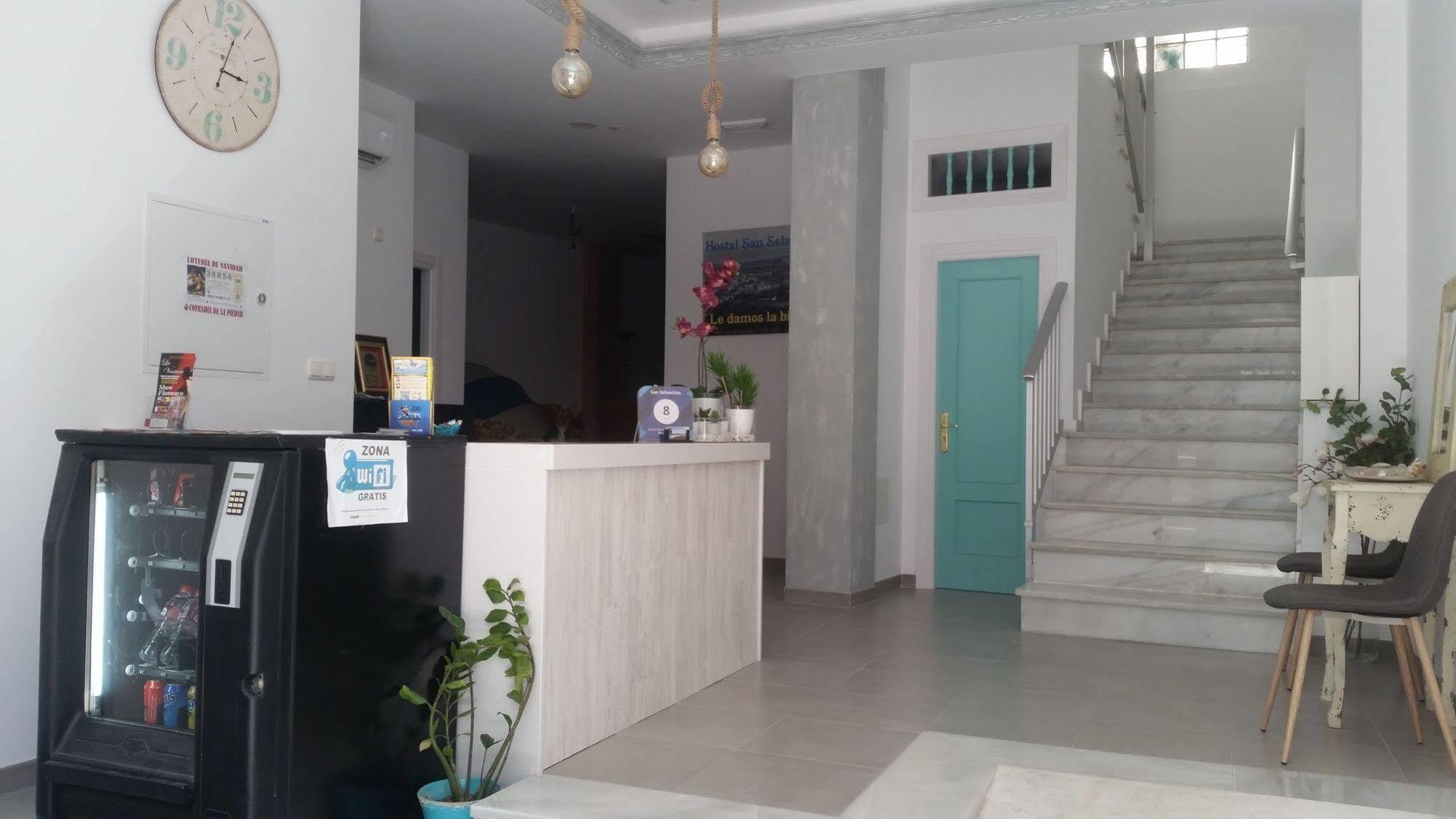 Hotel San Sebastian Almuñécar エクステリア 写真