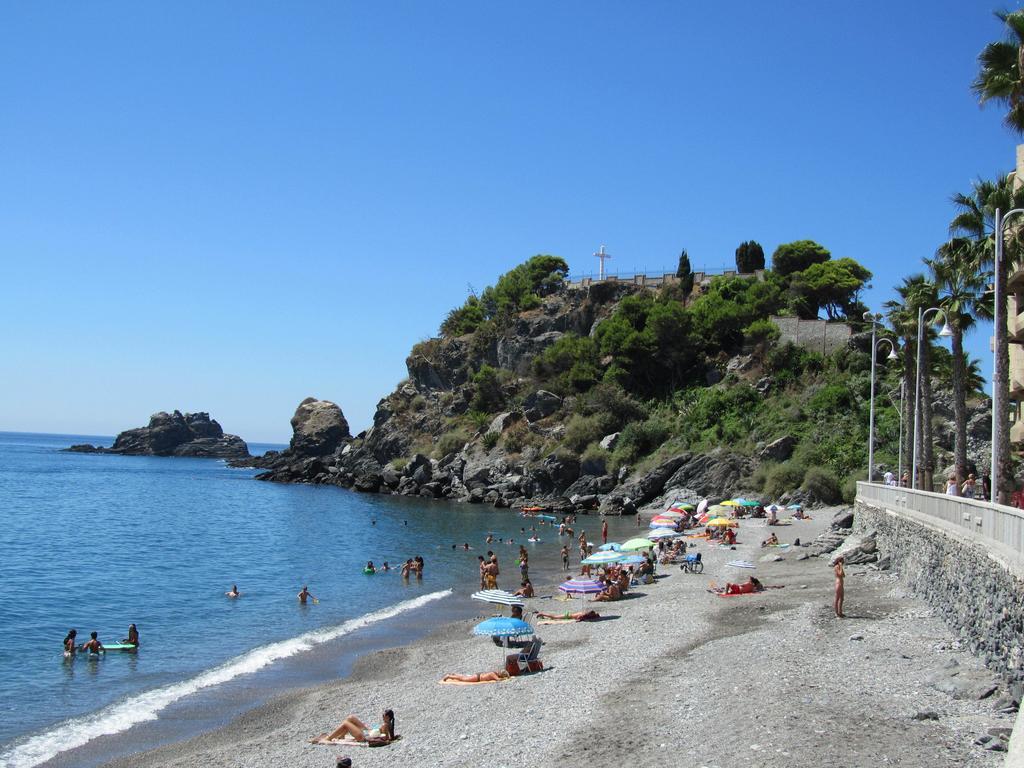 Hotel San Sebastian Almuñécar エクステリア 写真